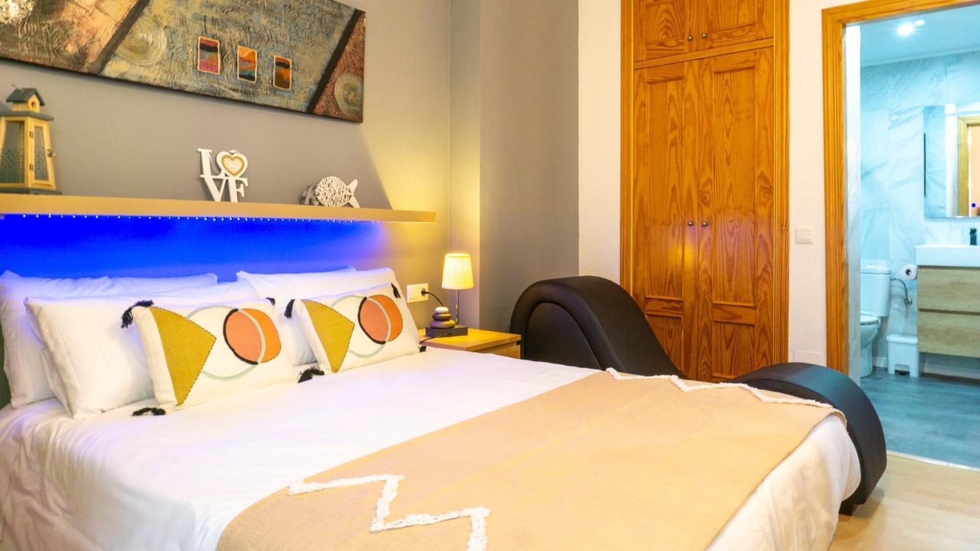Love Apartment Malaga Center Esterno foto